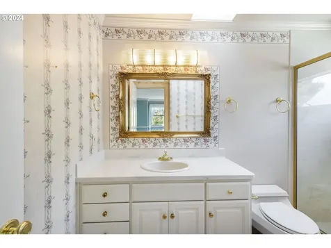 770 Sand Avenue Eugene OR 97401