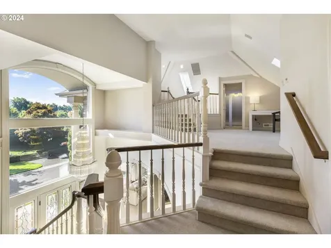 770 Sand Avenue Eugene OR 97401
