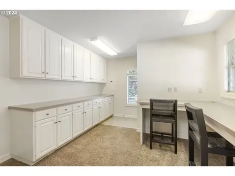 770 Sand Avenue Eugene OR 97401