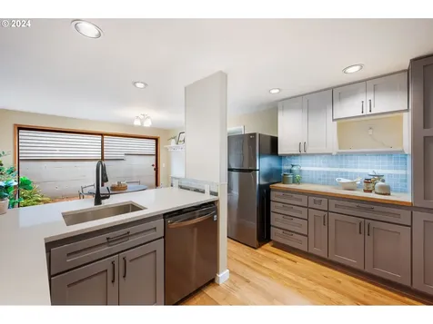 52 Greenridge Court Lake Oswego OR 97035