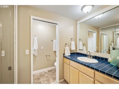 52 Greenridge Court Lake Oswego OR 97035