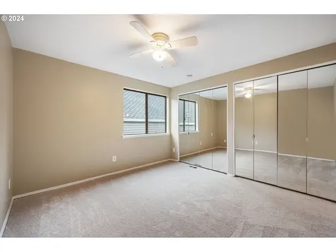 52 Greenridge Court Lake Oswego OR 97035