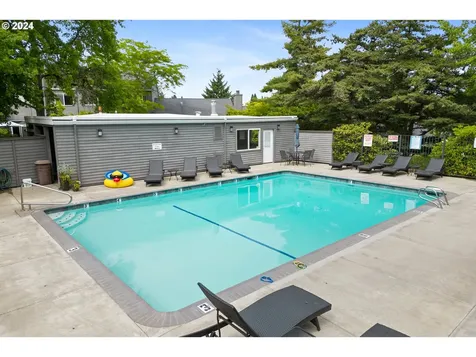 52 Greenridge Court Lake Oswego OR 97035