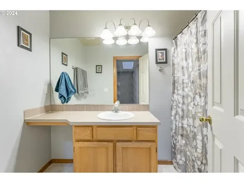 20442 SW Keylock Lane Beaverton OR 97003