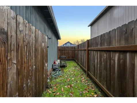 20442 SW Keylock Lane Beaverton OR 97003