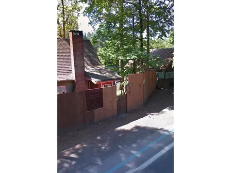 49752 Mckenzie Highway Vida OR 97488