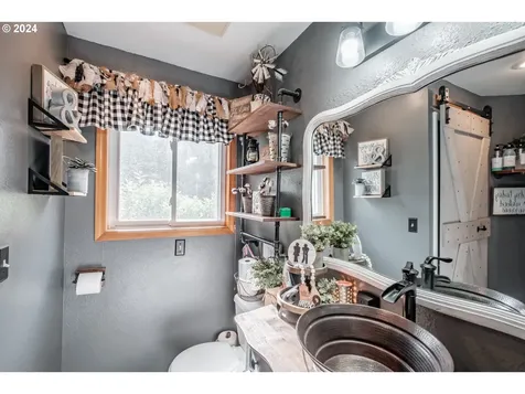 28622 Ridgeway Road Sweet Home OR 97386
