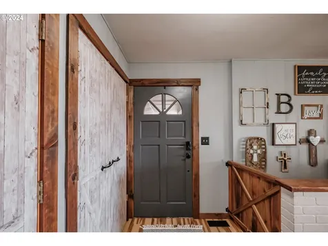 28622 Ridgeway Road Sweet Home OR 97386