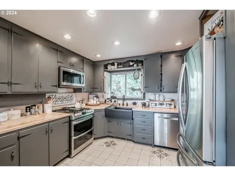 28622 Ridgeway Road Sweet Home OR 97386