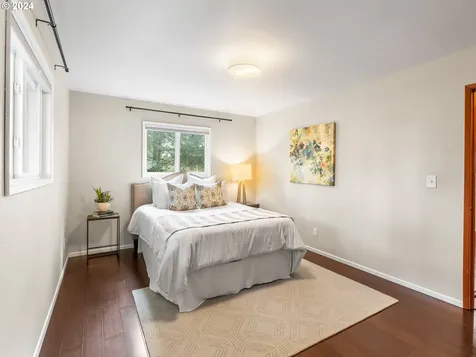 4505 SW Vesta Street Portland OR 97219