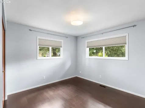 4505 SW Vesta Street Portland OR 97219