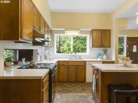 2625 NE 18th Avenue Portland OR 97212