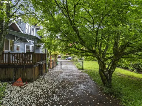 2625 NE 18th Avenue Portland OR 97212
