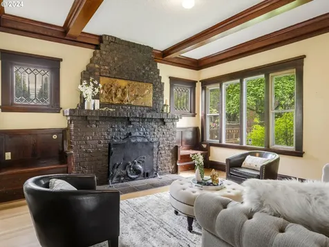 2625 NE 18th Avenue Portland OR 97212
