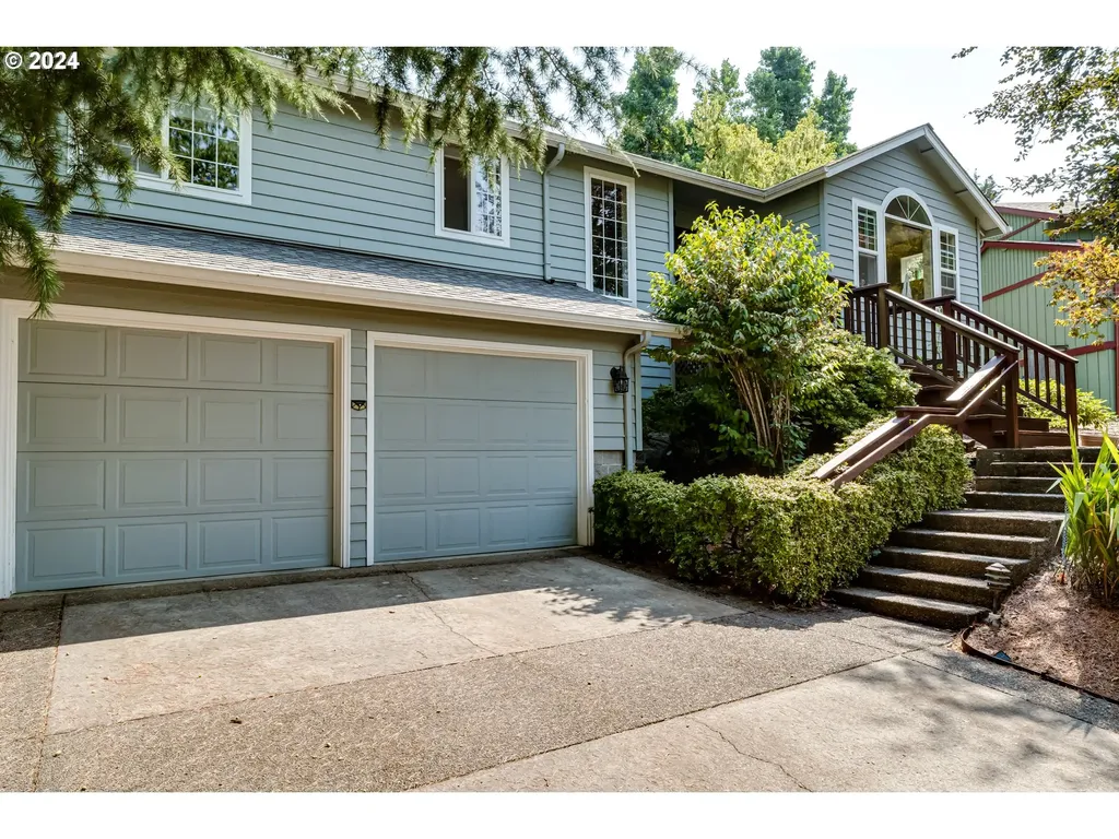 2631 Moon Mountain Drive Eugene OR 97403
