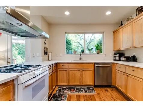 2631 Moon Mountain Drive Eugene OR 97403
