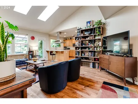 2631 Moon Mountain Drive Eugene OR 97403
