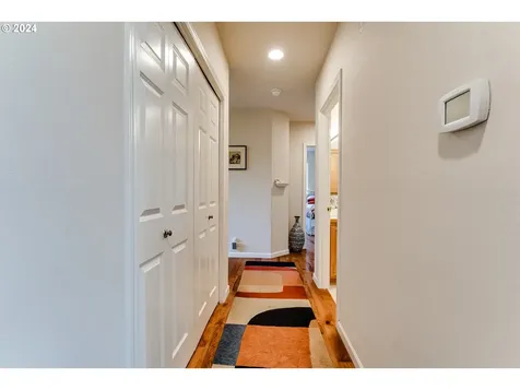 2631 Moon Mountain Drive Eugene OR 97403