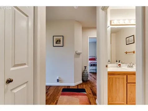 2631 Moon Mountain Drive Eugene OR 97403