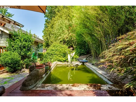 2631 Moon Mountain Drive Eugene OR 97403
