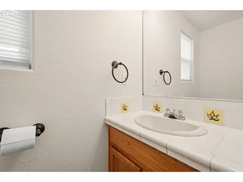 17108 Ne 2nd Street Vancouver WA 98684