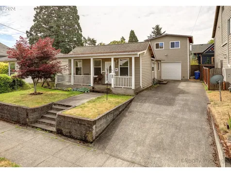 810 NE Sumner Street Portland OR 97211