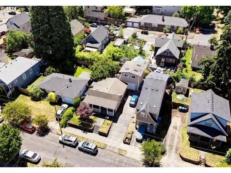 810 NE Sumner Street Portland OR 97211