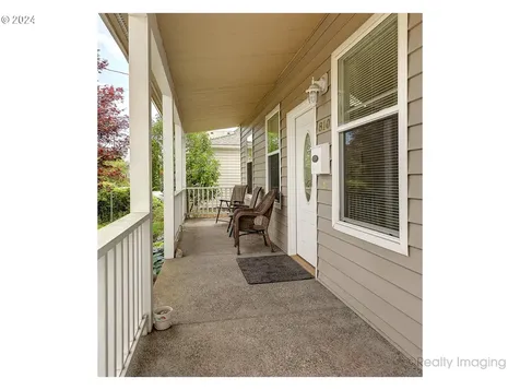 810 NE Sumner Street Portland OR 97211
