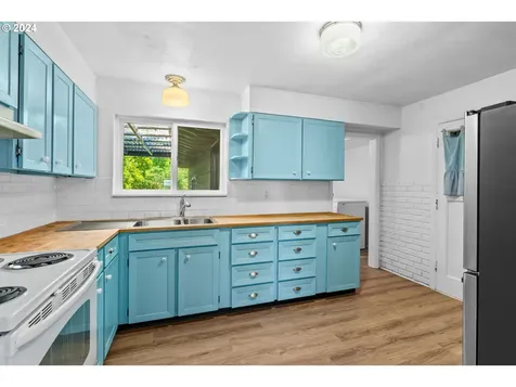 1260 Beebe Lane Eugene OR 97404