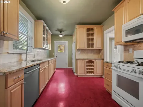 3968 N Concord Avenue Portland OR 97227