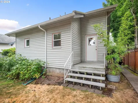 3968 N Concord Avenue Portland OR 97227