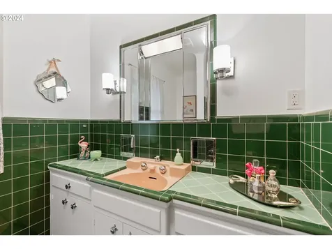 3545 SE Harold Court Portland OR 97202