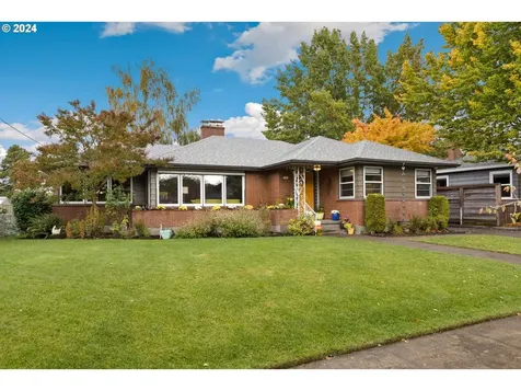 3545 SE Harold Court Portland OR 97202