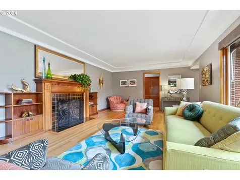 3545 SE Harold Court Portland OR 97202