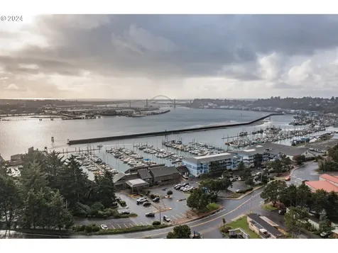 1005 SE Bay Boulevard Newport OR 97365