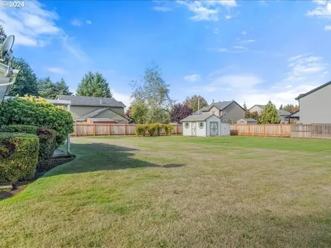 2408 NE 104th Street Vancouver WA 98686
