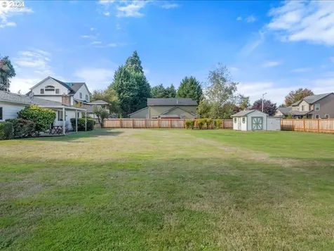 2408 NE 104th Street Vancouver WA 98686