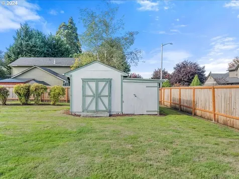2408 NE 104th Street Vancouver WA 98686