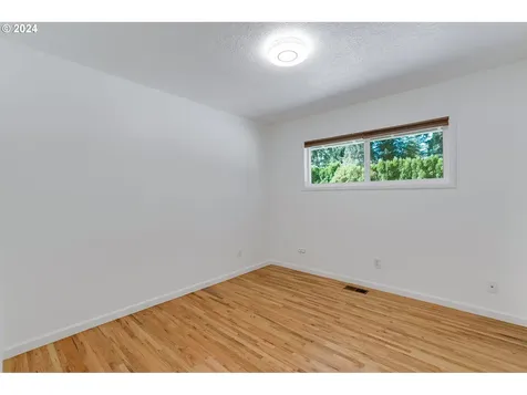 9855 Sw Pembrook Street Portland OR 97224