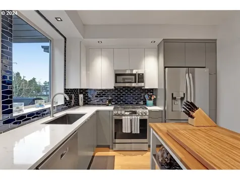 14788 SW Watershed Lane Beaverton OR 97007