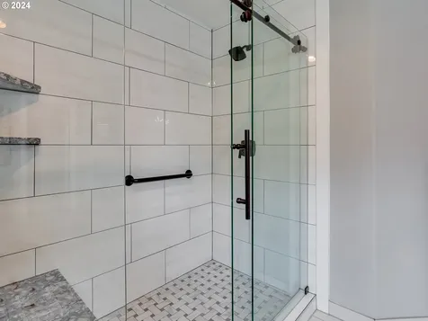 710 Ne 235th Street Ridgefield WA 98642