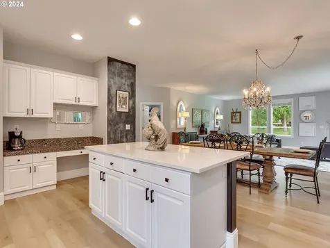 710 Ne 235th Street Ridgefield WA 98642