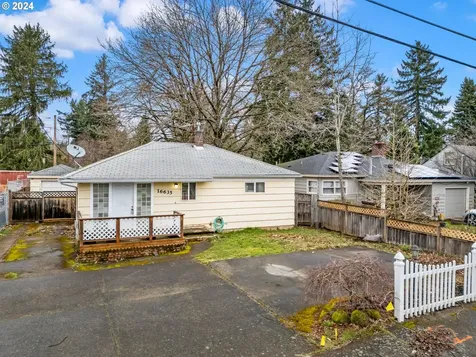 16635 E Burnside Street Portland OR 97233