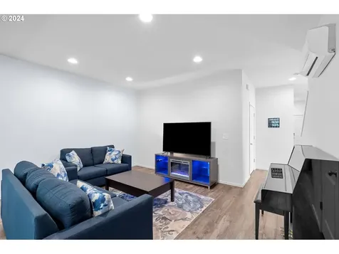 2227 NE 118th Place Vancouver WA 98684