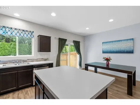 2227 NE 118th Place Vancouver WA 98684