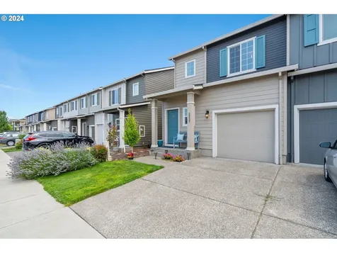 2227 NE 118th Place Vancouver WA 98684