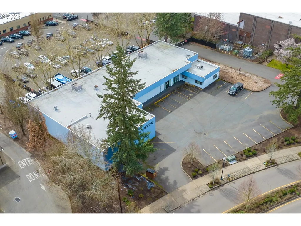 8770 Sw Burnham Street Portland OR 97223