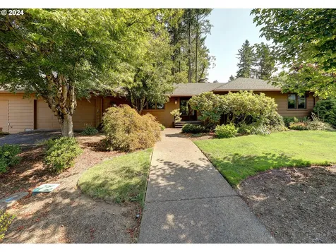 4270 Sw 75th Avenue Portland OR 97225