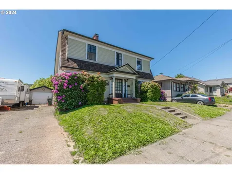 1021 S 4th Street Coos Bay OR 97420