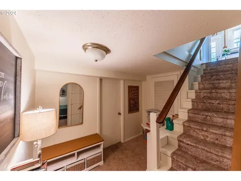 1021 S 4th Street Coos Bay OR 97420